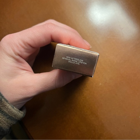 NARS Afterglow Sensual Shine Lipstick Shade Dolce Vita Deluxe Sample 0.8 G NWT - Picture 7 of 14